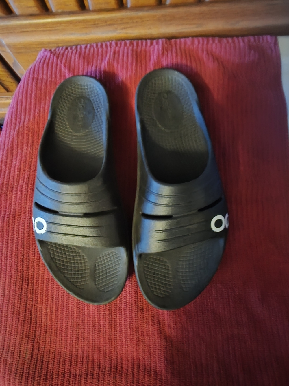 OOFOS Black Women's Slide Sandals